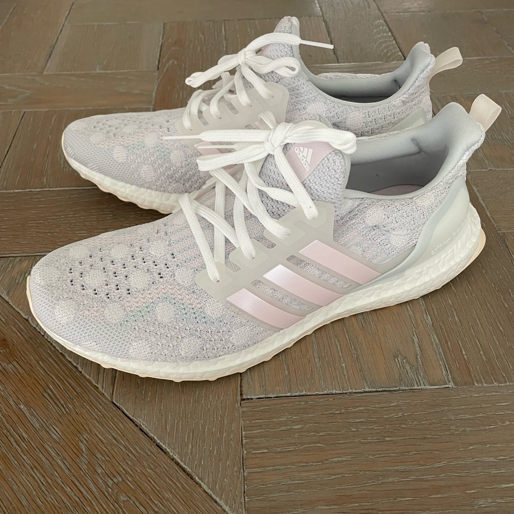 Adidas UltraBoost 5.0 DNA